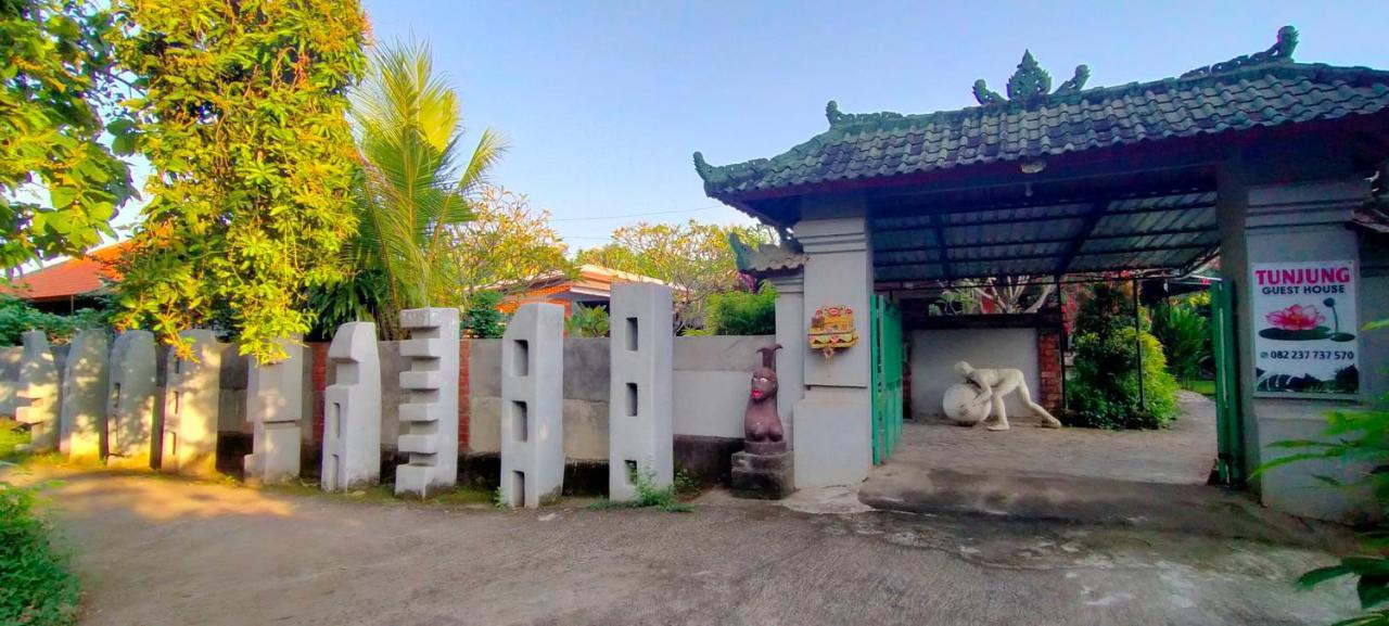 Tunjung Guest House Lovina Beach Buleleng  Exterior photo