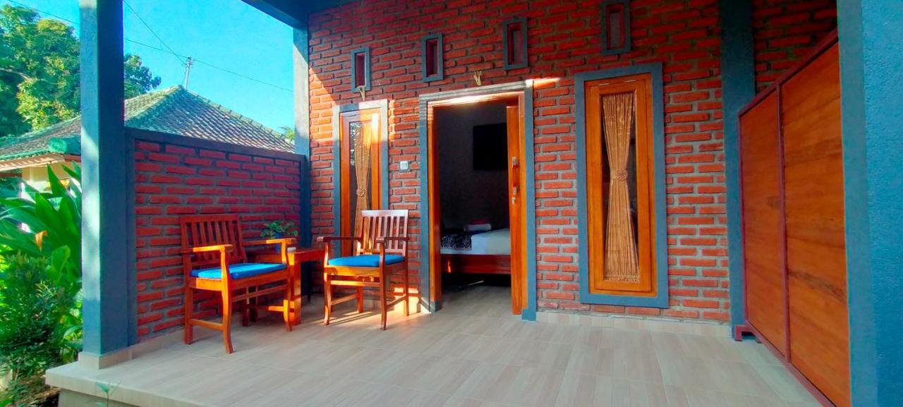 Tunjung Guest House Lovina Beach Buleleng  Exterior photo